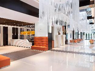 ibis one central hotel