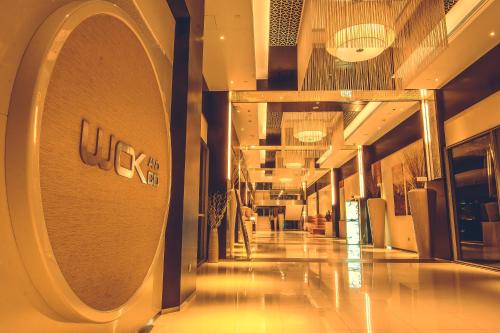 ibis one central hotel