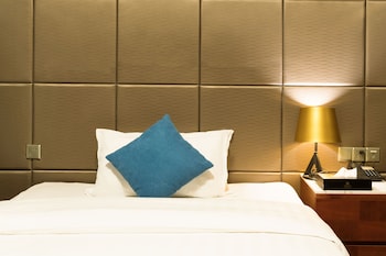 poltton international apartment foshan zumiao lingnan tiandi branch