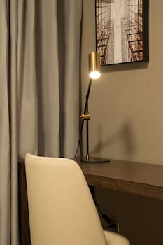 poltton international apartment foshan zumiao lingnan tiandi branch