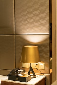 poltton international apartment foshan zumiao lingnan tiandi branch