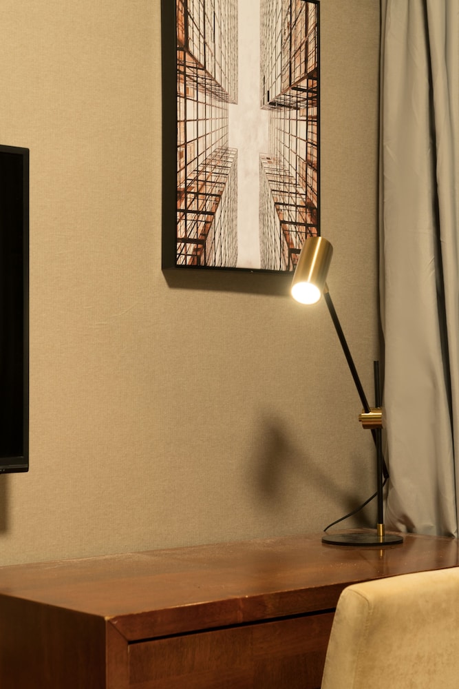 poltton international apartment foshan zumiao lingnan tiandi branch