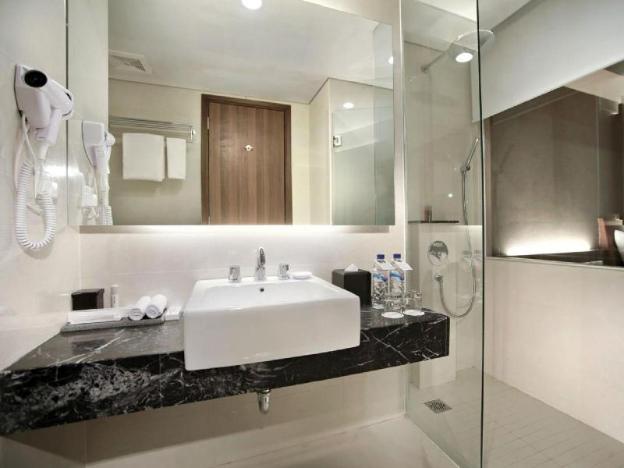 aston kupang hotel and convention center