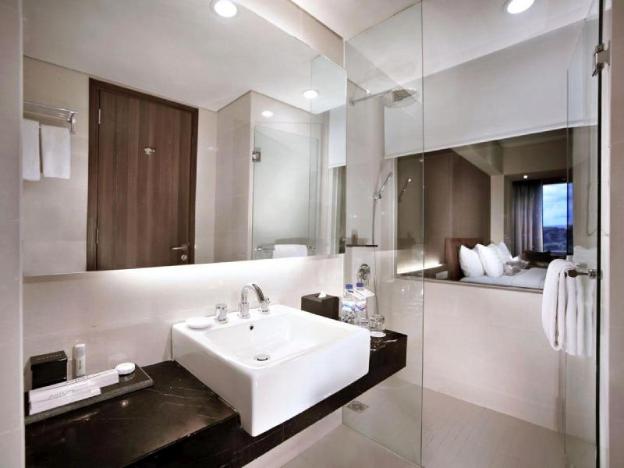 aston kupang hotel and convention center