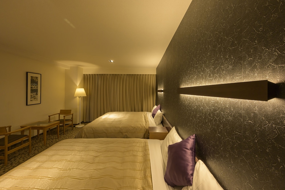 hotel edel warme