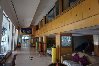 the majestic sakon nakhon