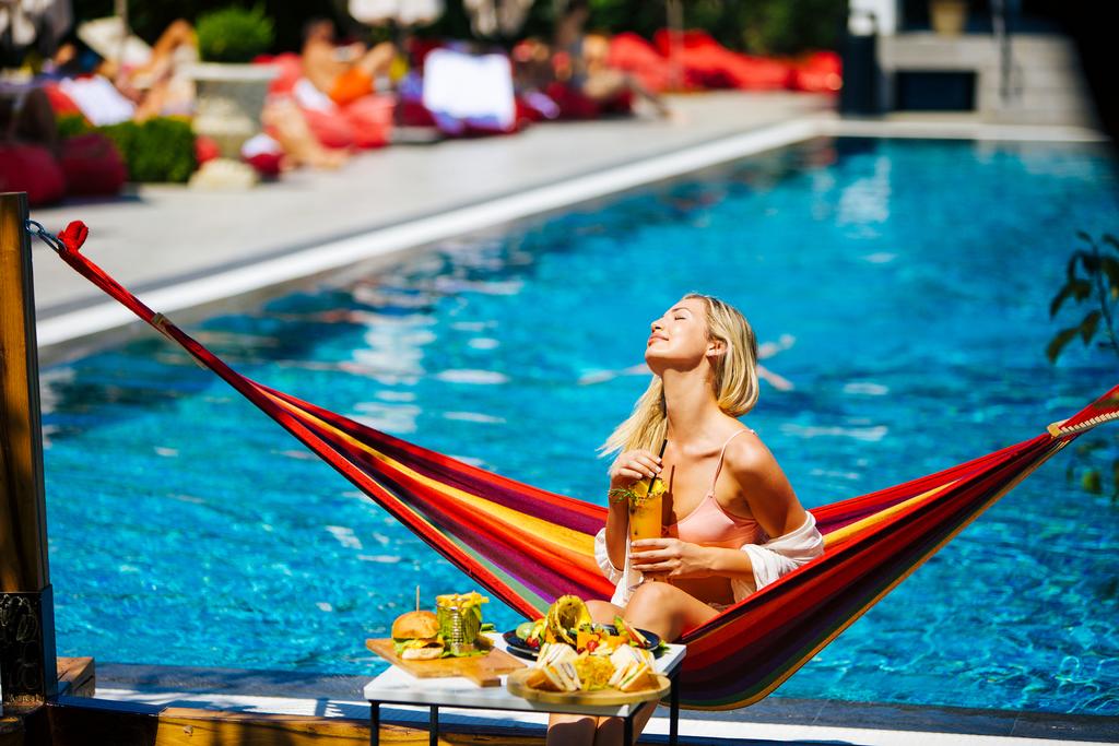 garden hotel pristina