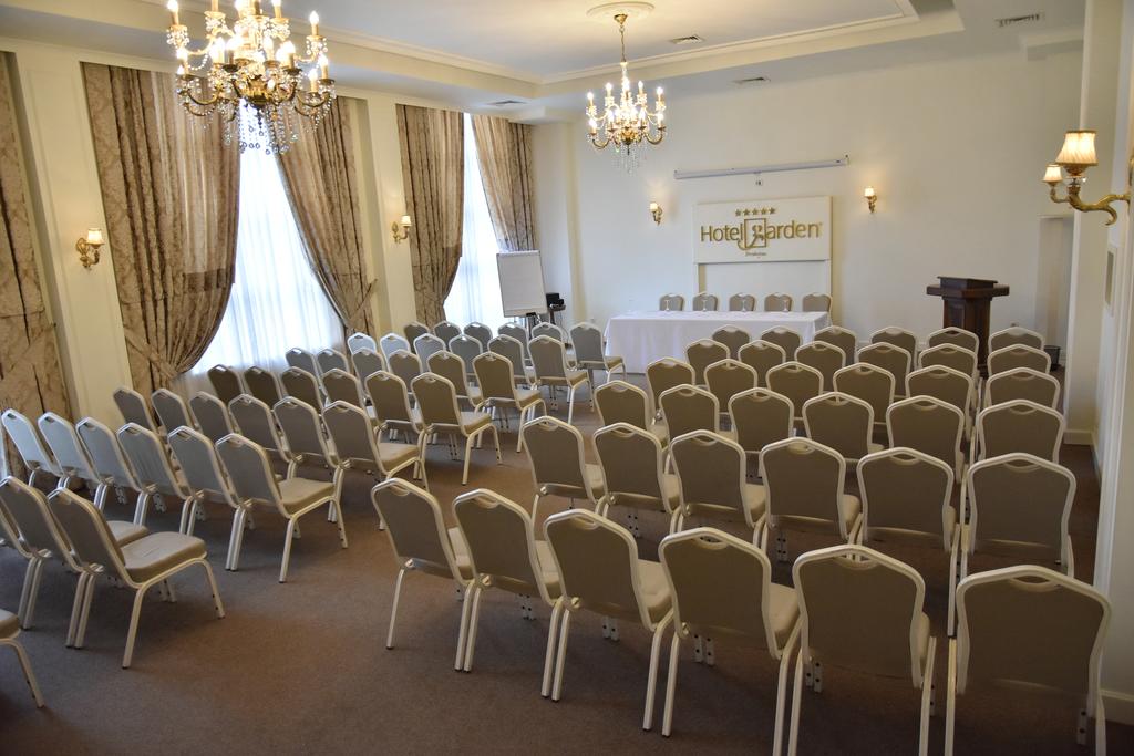 garden hotel pristina