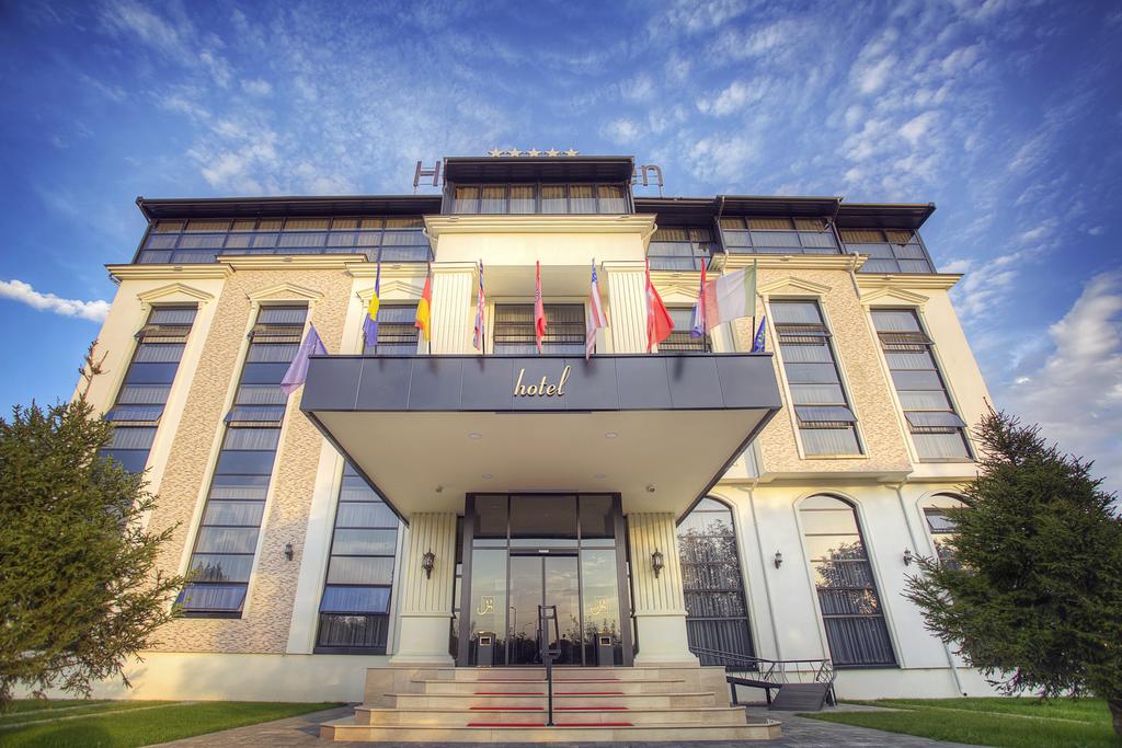 garden hotel pristina