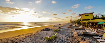 Hotel Estero Y Mar,La Herradura>>El Rosario,4 star