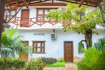 jeri village hotel