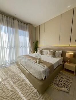 Simba Heights Kyanja,,4 star