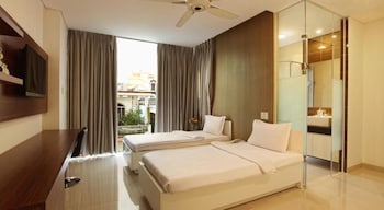Yellow House Saigon Hotel,Ho Chi Minh City>>District 1,2 star
