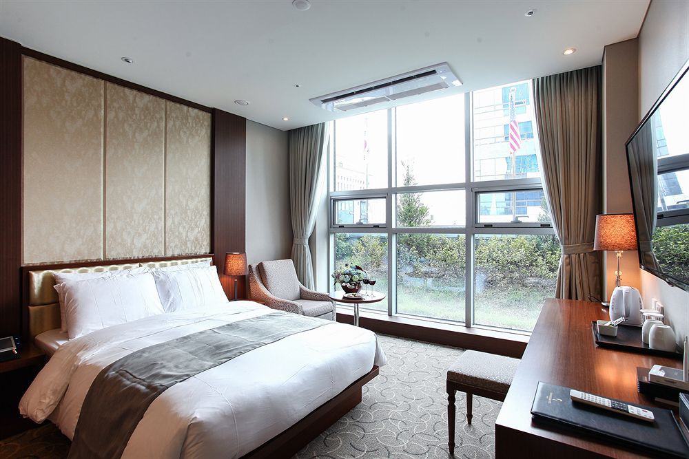 rosana hotel