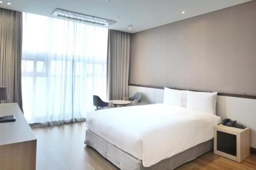 rosana hotel