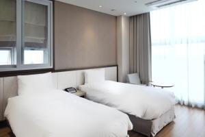 rosana hotel