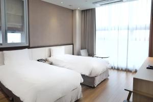 rosana hotel