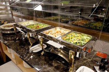 kindness hotel tainan chihkan tower