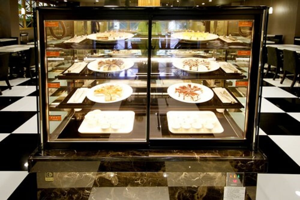 kindness hotel tainan chihkan tower