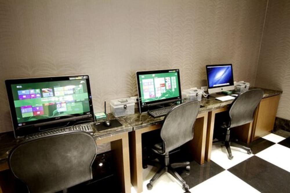 kindness hotel tainan chihkan tower