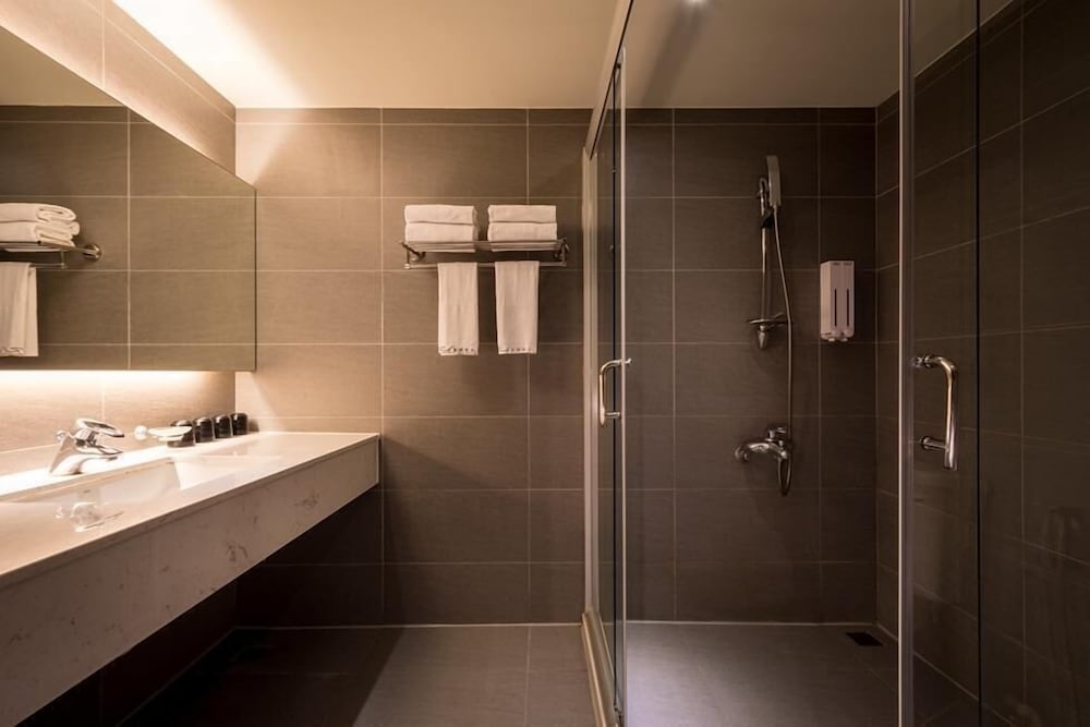 jai chateau hotels and hostels