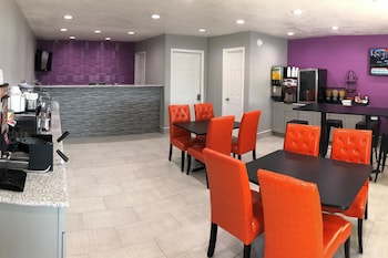 Super 8 By Wyndham Sonora,Sonora>>Junction,2 star