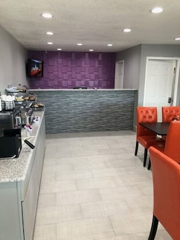 Super 8 By Wyndham Sonora,Sonora>>Junction,2 star