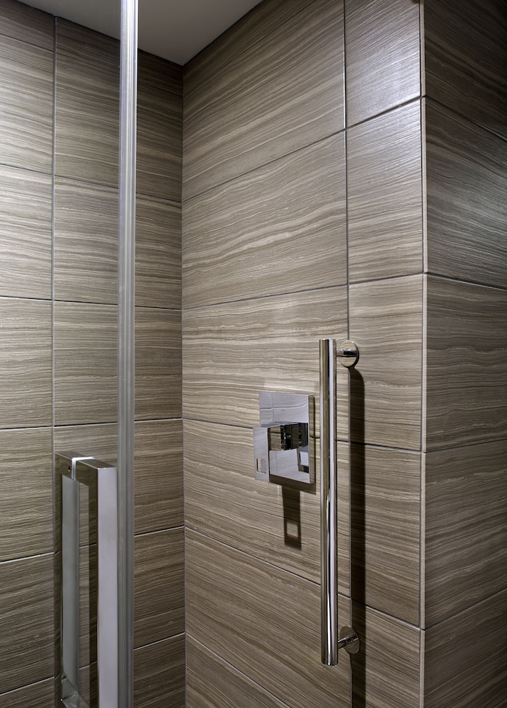 hilton garden inn new york times square north