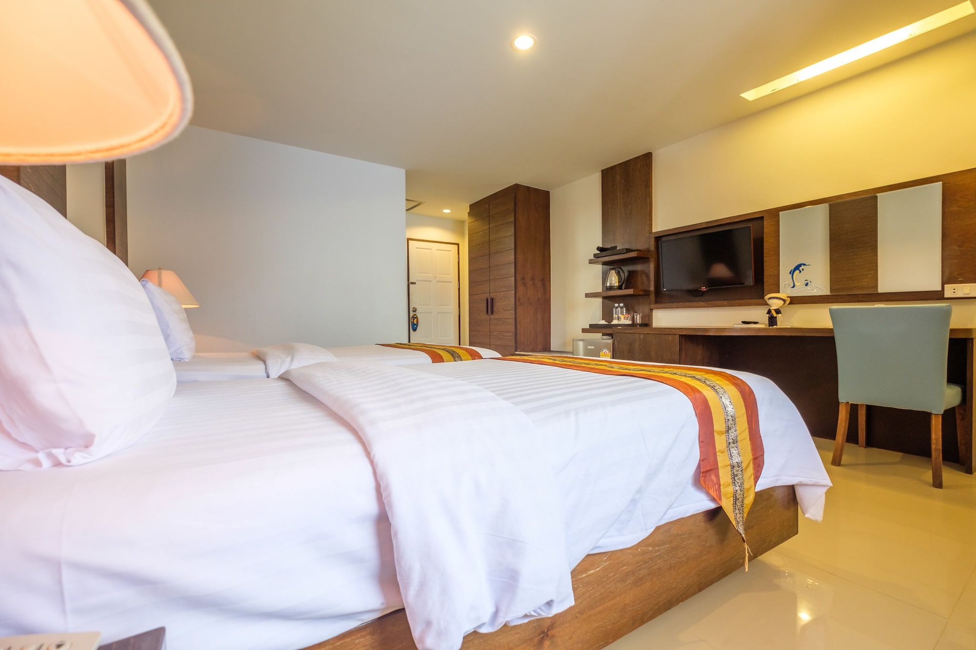 naina resort and spa