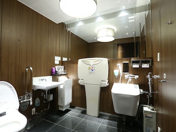 apa hotel kodemmacho ekimae