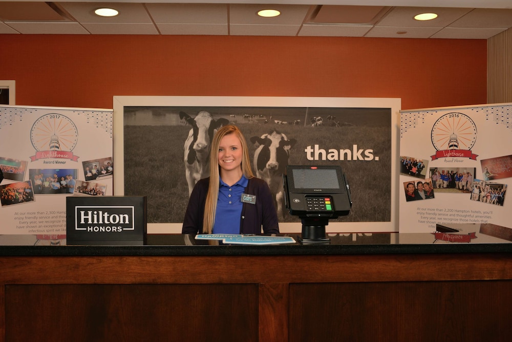 hampton inn springfield southeast