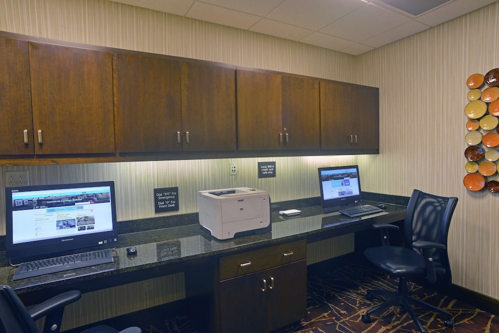 hampton inn springfield southeast