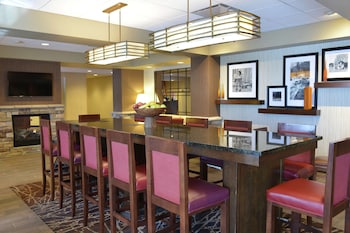 hampton inn springfield southeast
