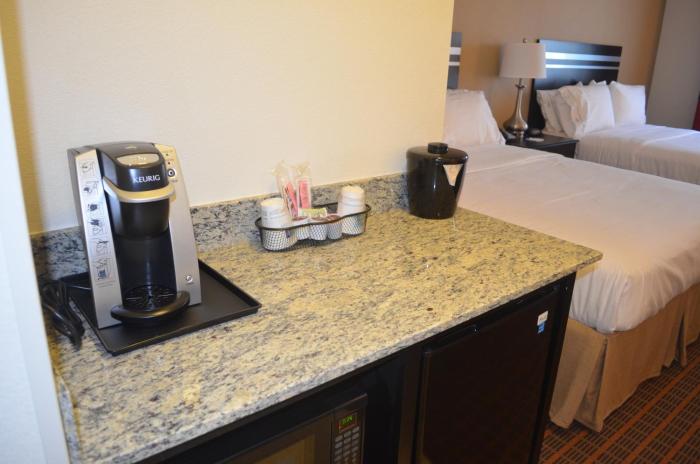 holiday inn express and suites golden denver area
