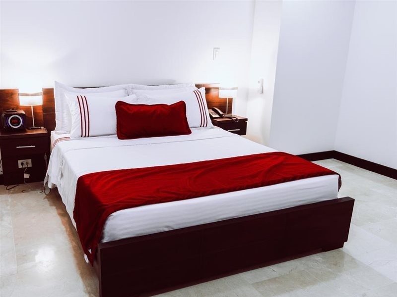 hotel lleras 10