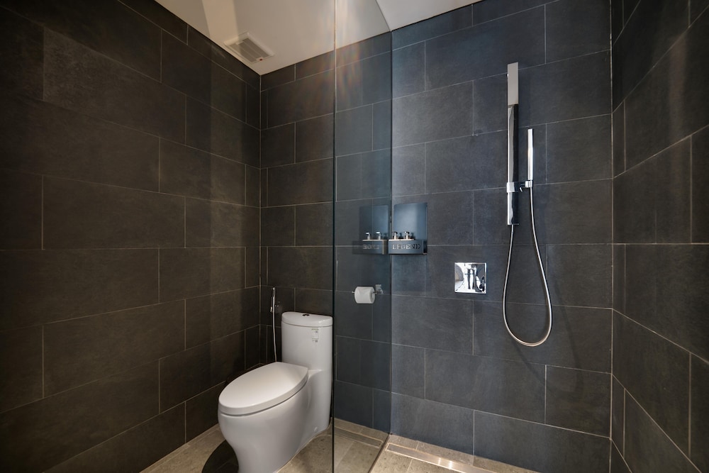 legend boutique hotel