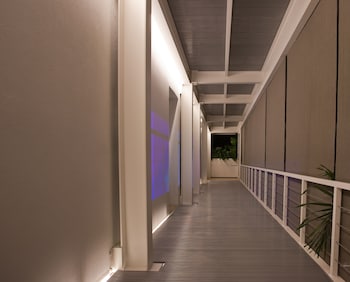 now hotel