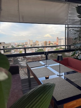 now hotel