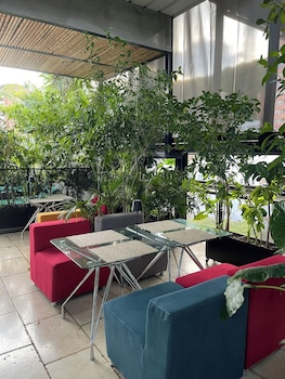 now hotel
