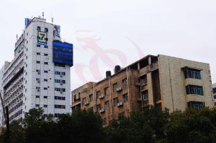 7 days inn guiyang qianlingshan yanan west road metro station