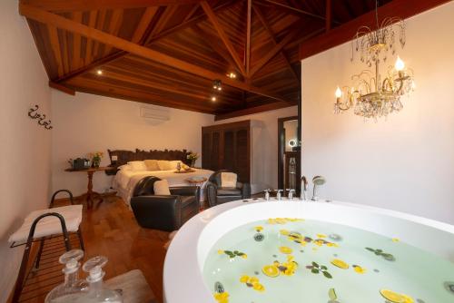 alma hotel