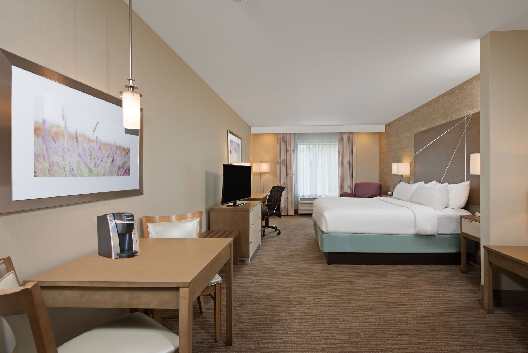holiday inn express and suites new cumberland by ihg