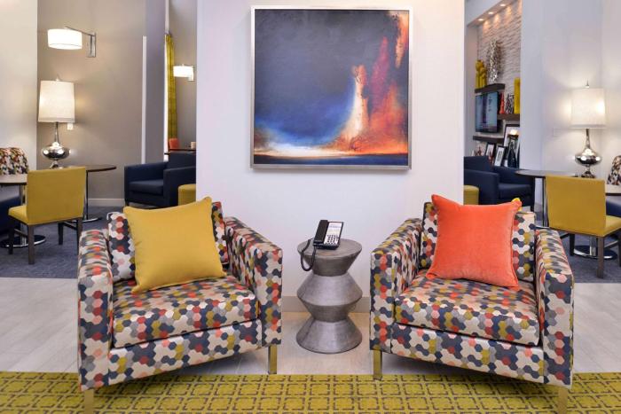 hampton inn and suites shelby