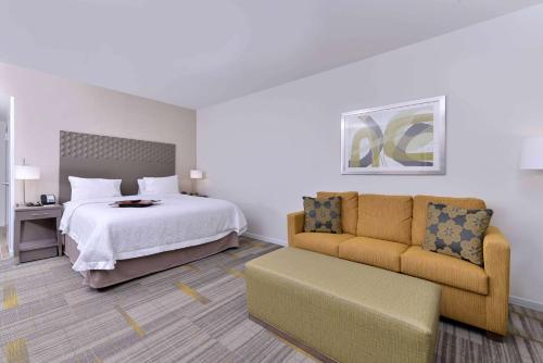 hampton inn and suites shelby