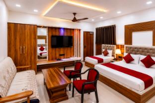 Hotel Devansh Inn,,2 star