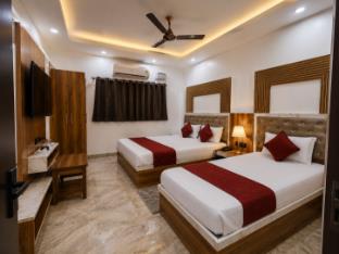 hotel devansh inn