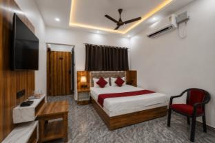 hotel devansh inn