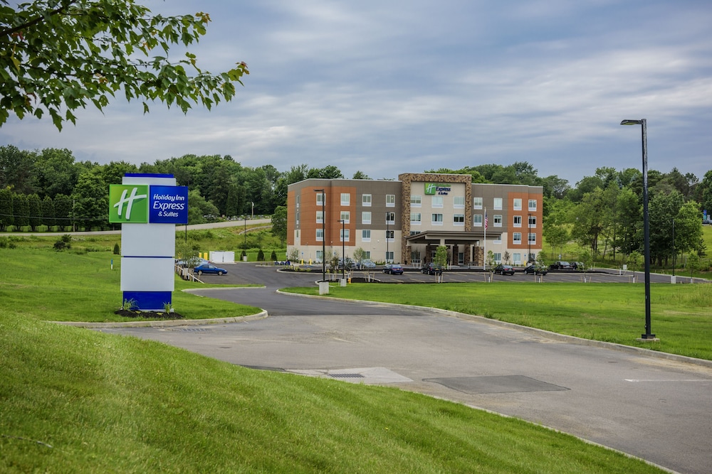 holiday inn express and suites jamestown by ihg