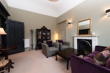 No 11,11 Brunswick Street,4 star