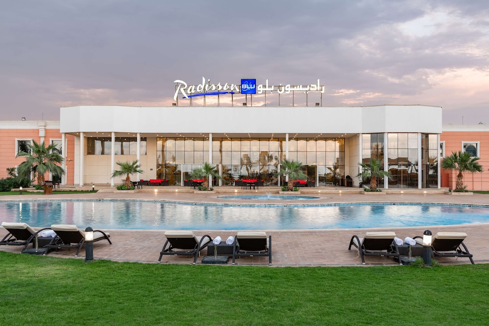radisson blu resort jizan